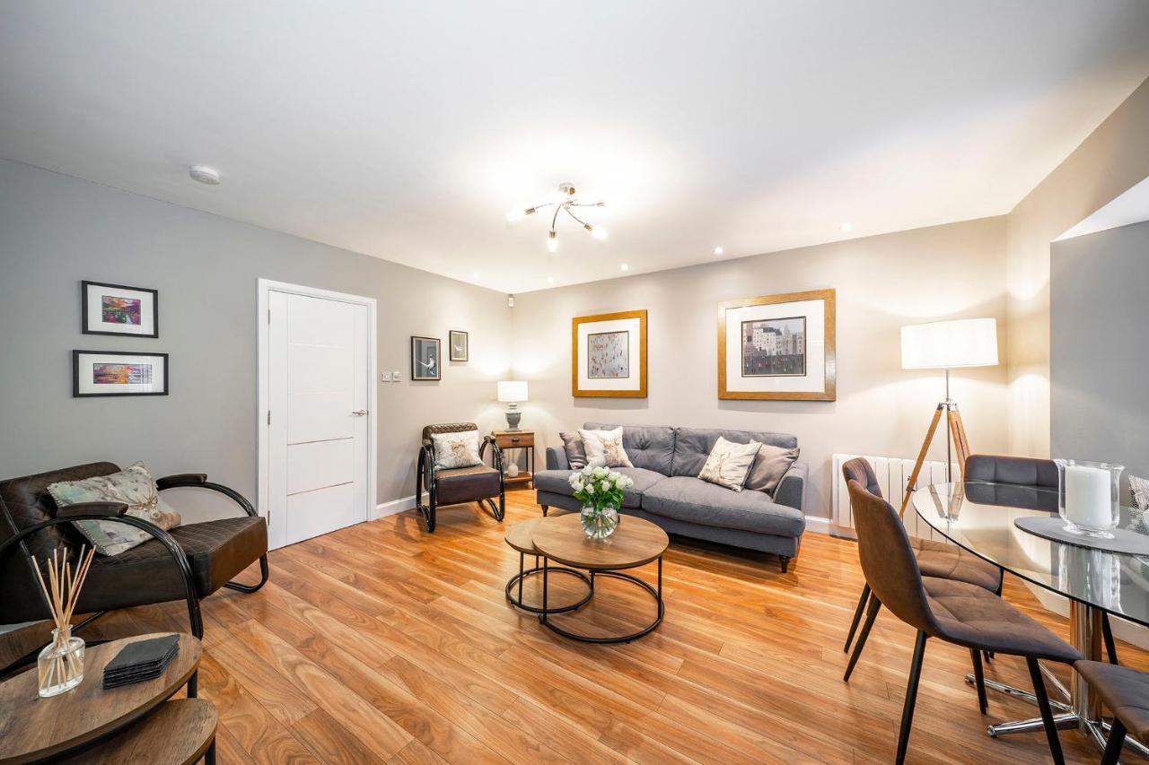 The Pines - Luxury 3-Bed Apartment Near Golf & Spa, Gleneagles, Auchterarder Bagian luar foto